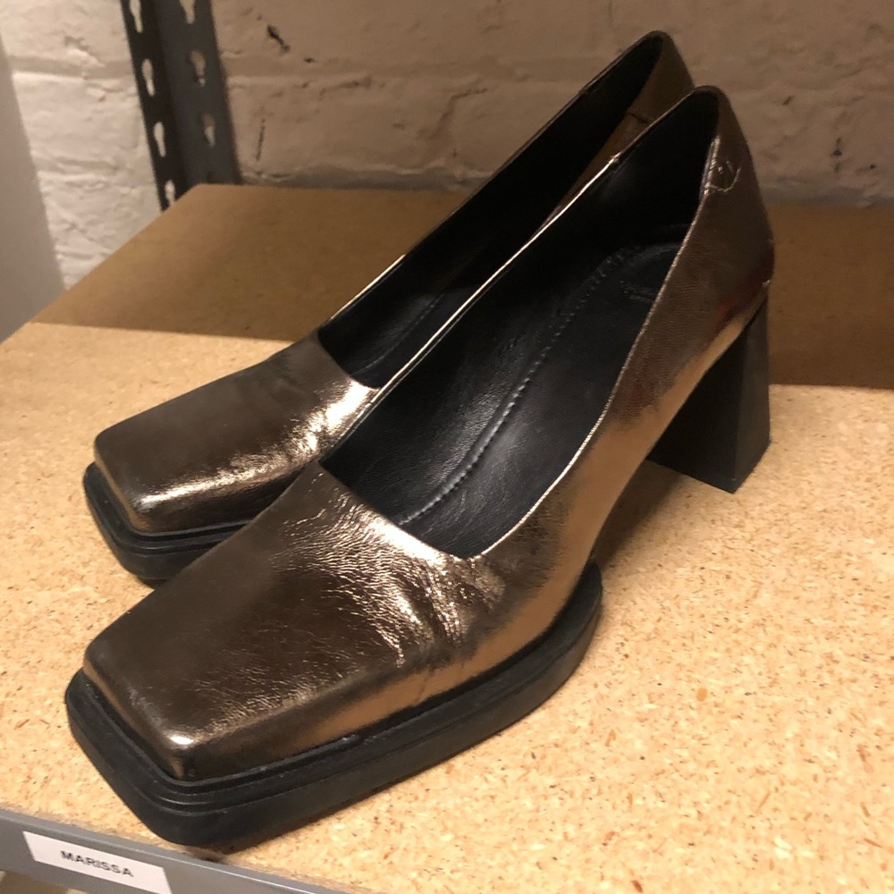 Vagabond Metallic Bronze Block Heel Pumps
